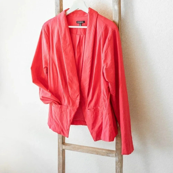 TORRID BLAZER Sz 1 / XL CORAL OPEN FRONT PLEATED JACKET - Picture 1 of 7